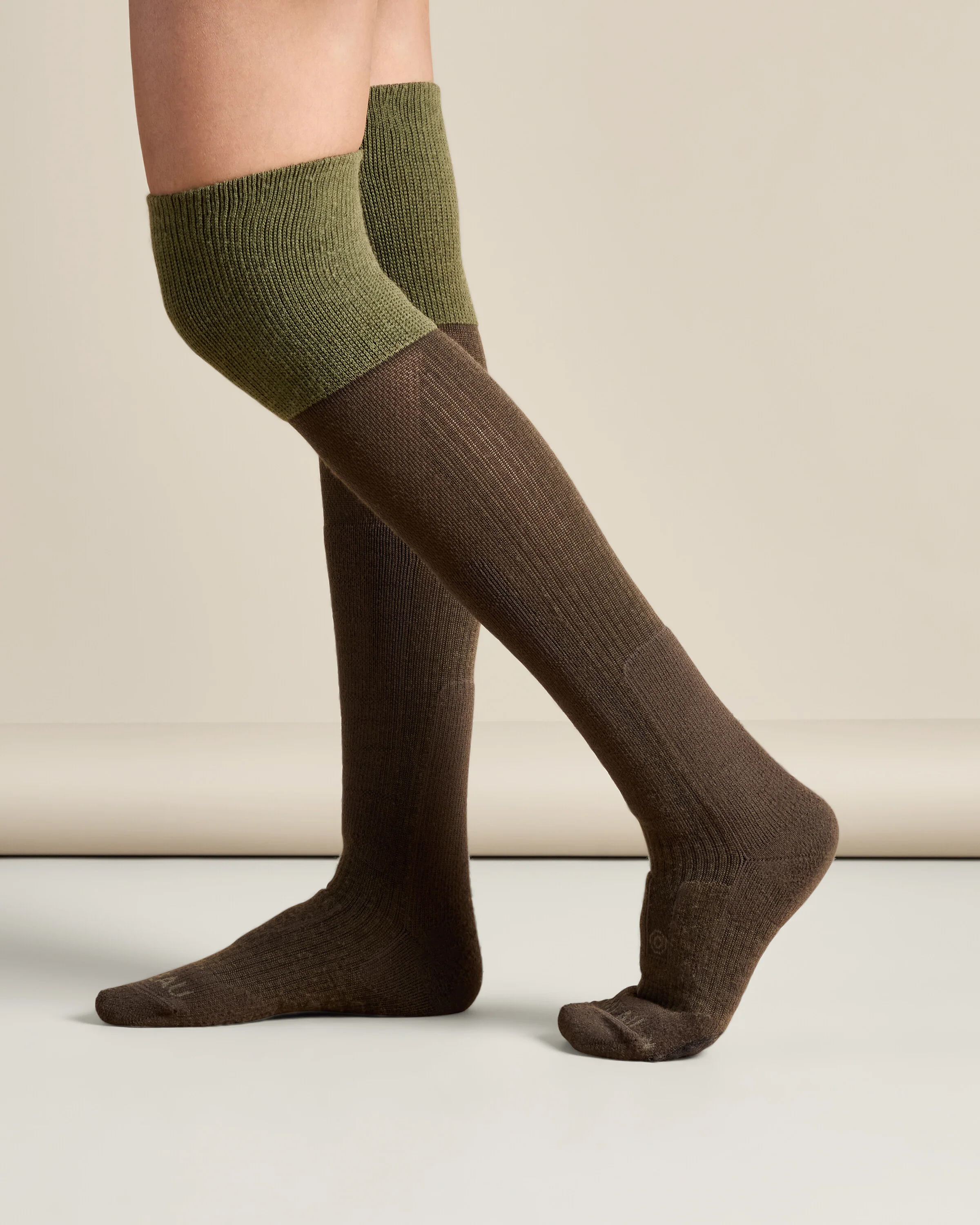 The Ultimate Socks High - Iconic Green - Image 7